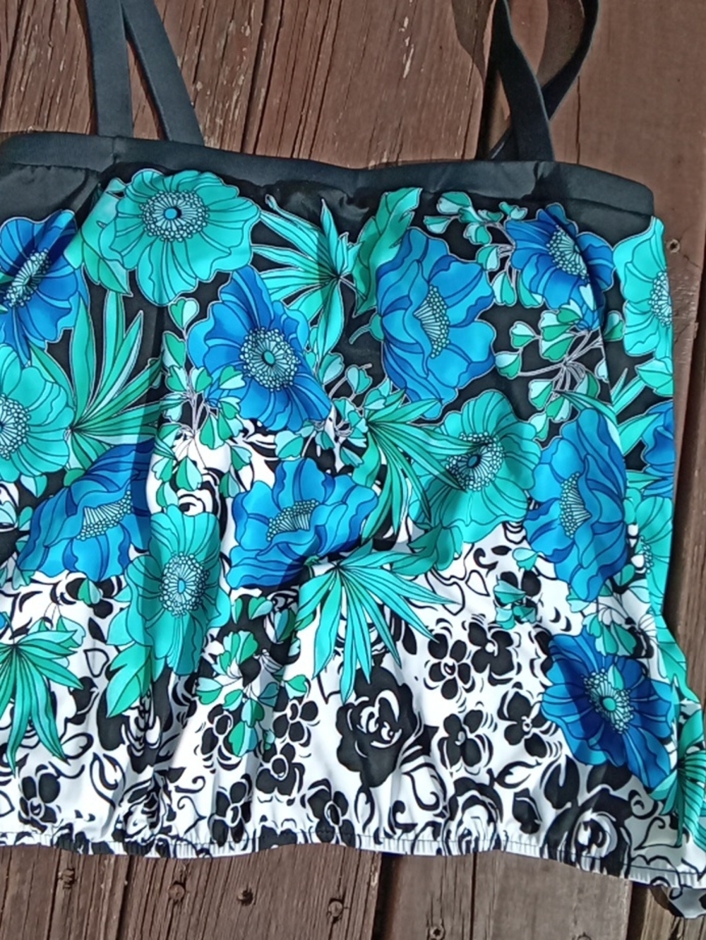 Azul Swim Top NWT